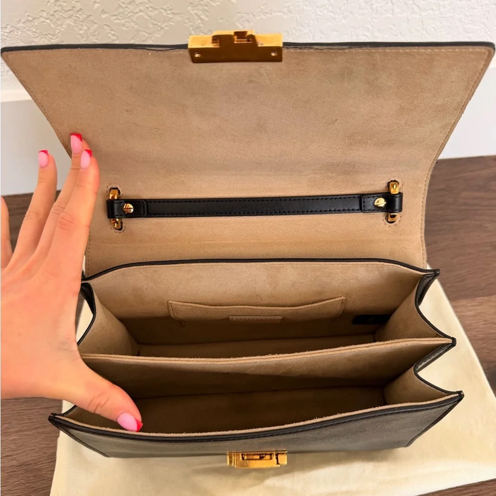 Fendi handbag - Picture 5 of 8